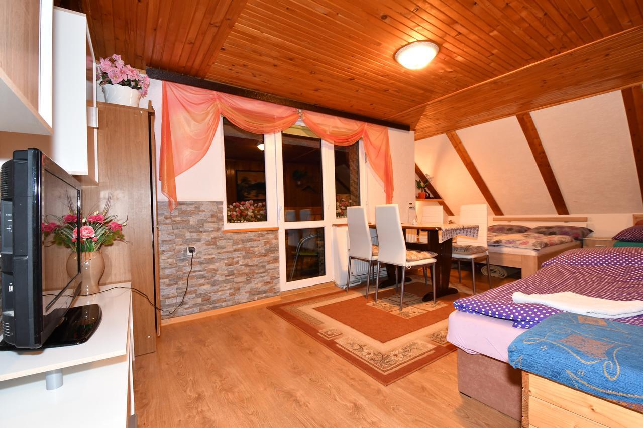 Ubytovanie U Vlasty Štrba Exterior foto
